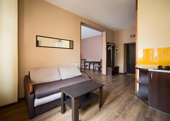 アパート з сучасним ремонтом в центрі львова リヴィウ